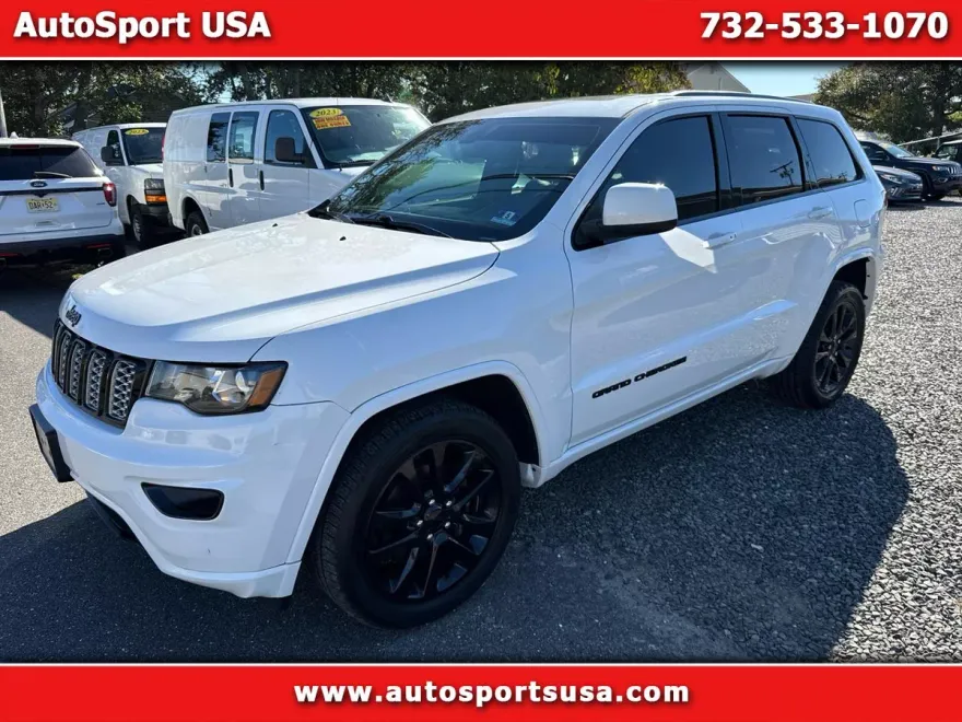 2019 Jeep Grand Cherokee Altitude photo 1