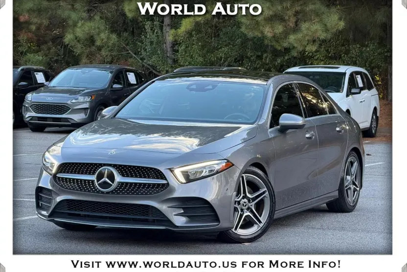 2020 Mercedes Benz A 220 4MATIC photo 1