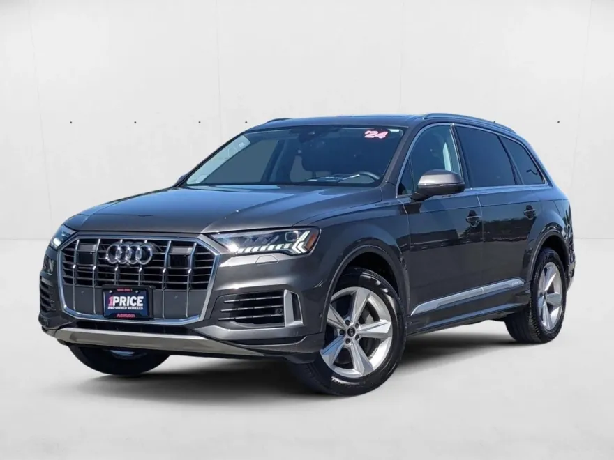 2024 Audi Q7 45 Premium Plus photo 1