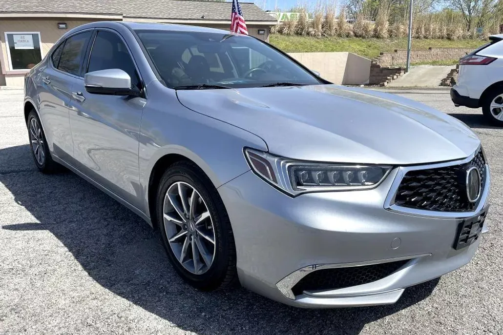 2019 Acura TLX 2.4L photo 1