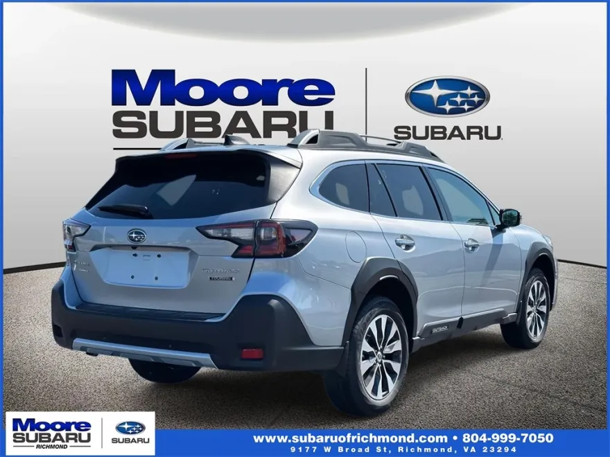 2025 Subaru Outback Touring photo 1