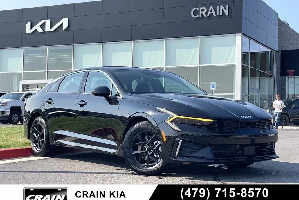 2026 Kia K5 LXS photo 1