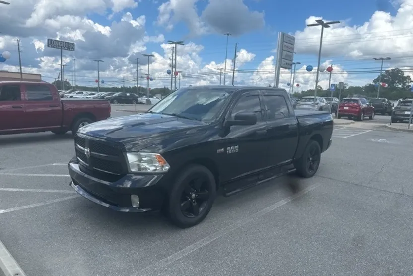 2014 Ram 1500 Express photo 1