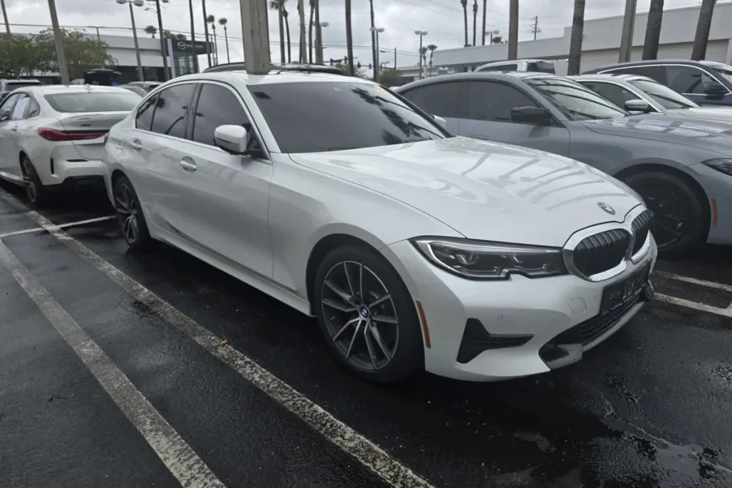 2019 Bmw 330i Sedan photo 1