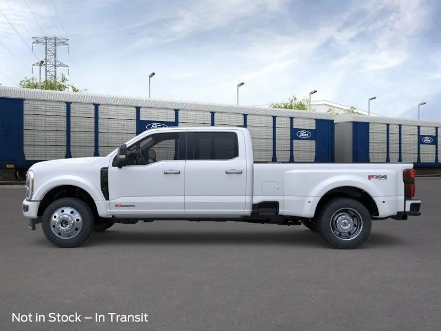 2026 Ford F-450 Platinum photo 1