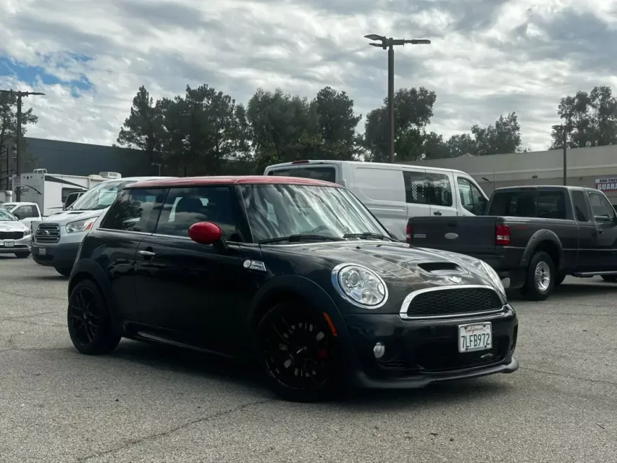 2013 Mini Cooper Hardtop John Cooper Works photo 1