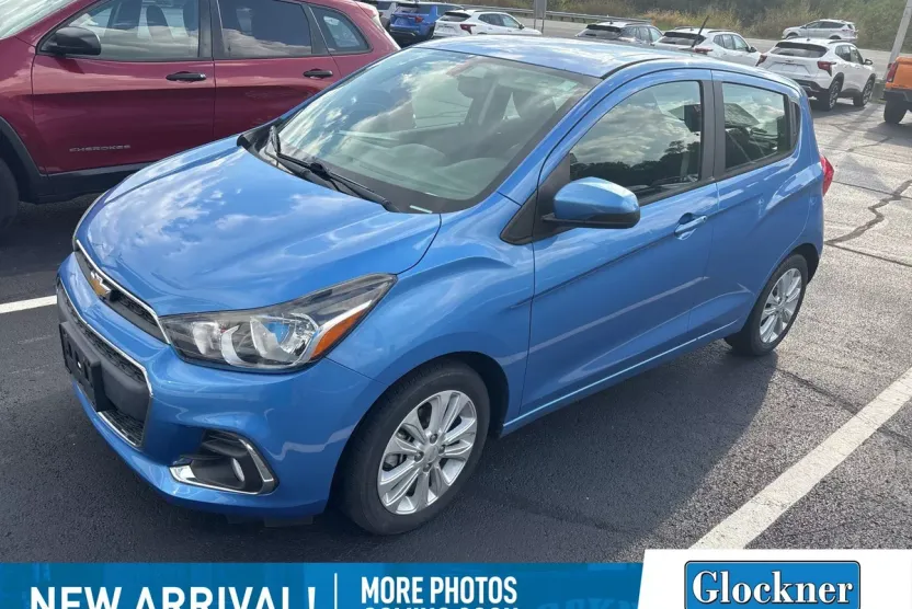 2018 Chevrolet Spark 1LT LT photo 1