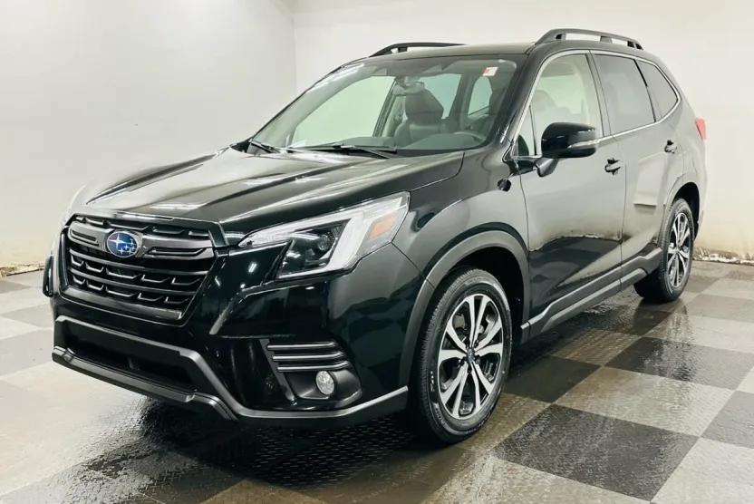 2023 Subaru Forester Limited photo 1