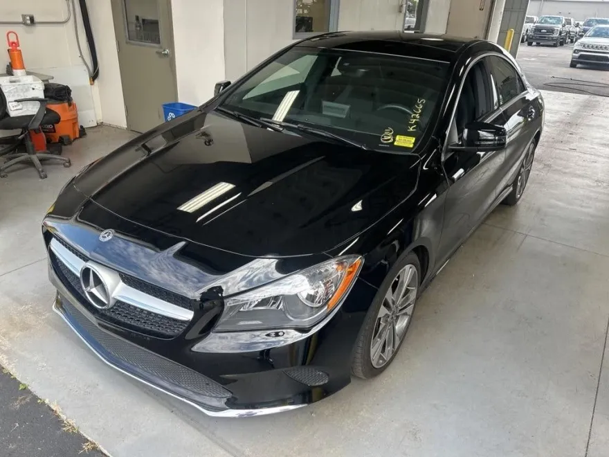 2019 Mercedes Benz CLA 250 4MATIC photo 1