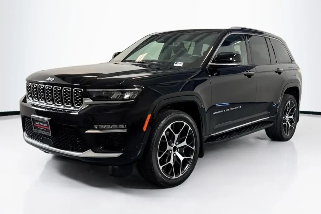 2022 Jeep Grand Cherokee Summit photo 1
