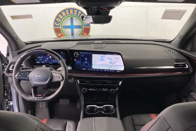 2026 Chevrolet Traverse RS photo 1