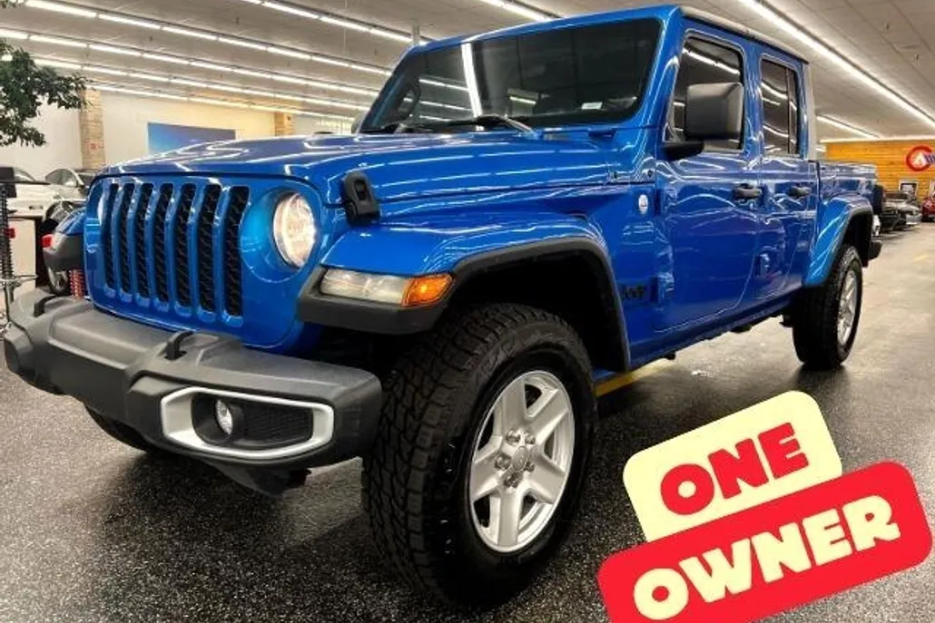 2021 Jeep Gladiator Sport S photo 1