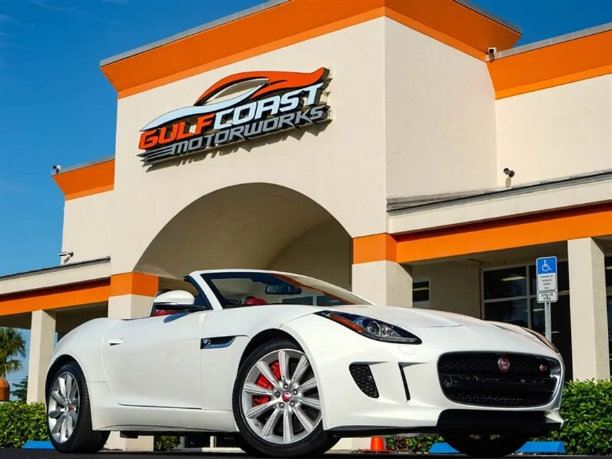2015 Jaguar F-TYPE S photo 1