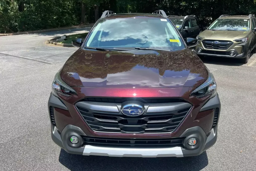 2025 Subaru Outback Limited photo 1