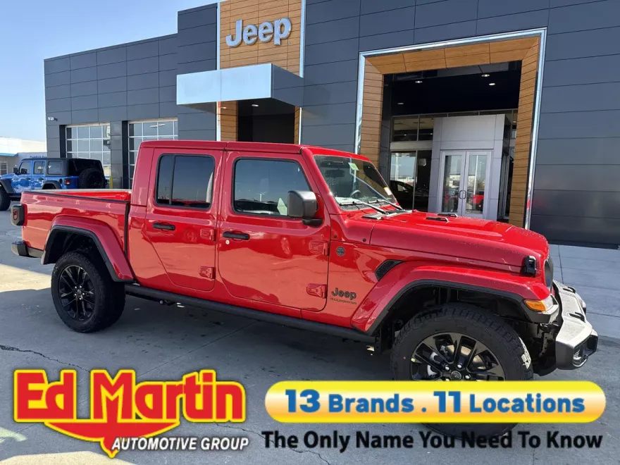 2025 Jeep Gladiator Sport photo 1