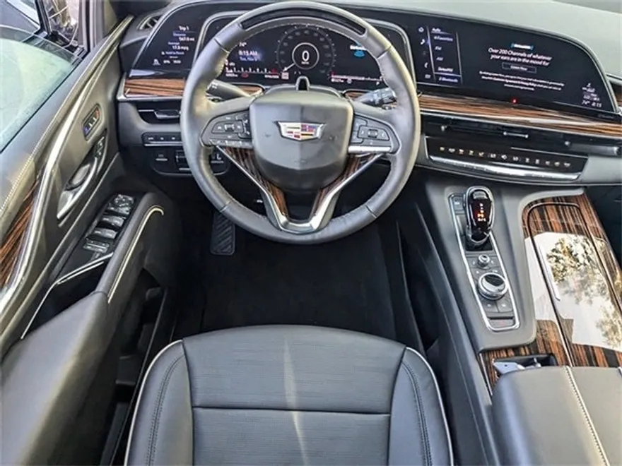 2024 Cadillac Escalade Premium Luxury photo 15