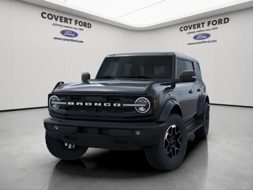 2025 Ford Bronco Outer Banks photo 1