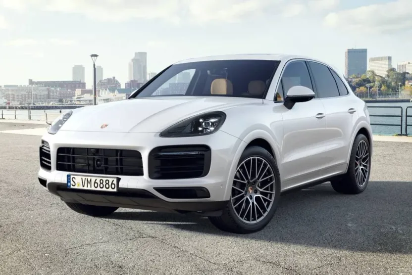 2022 Porsche Cayenne Base photo 1