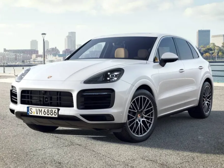 2022 Porsche Cayenne Base photo 1