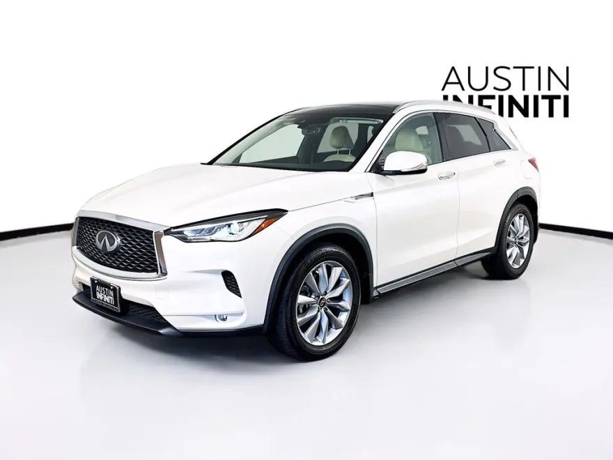 2022 Infiniti QX50 Luxe photo 1