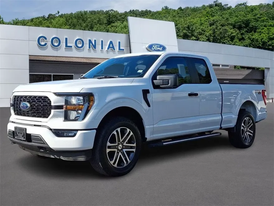 2023 Ford F-150 XL photo 1