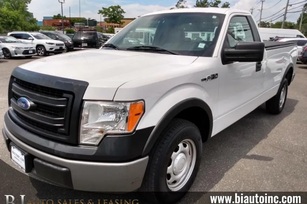2013 Ford F-150 photo 1