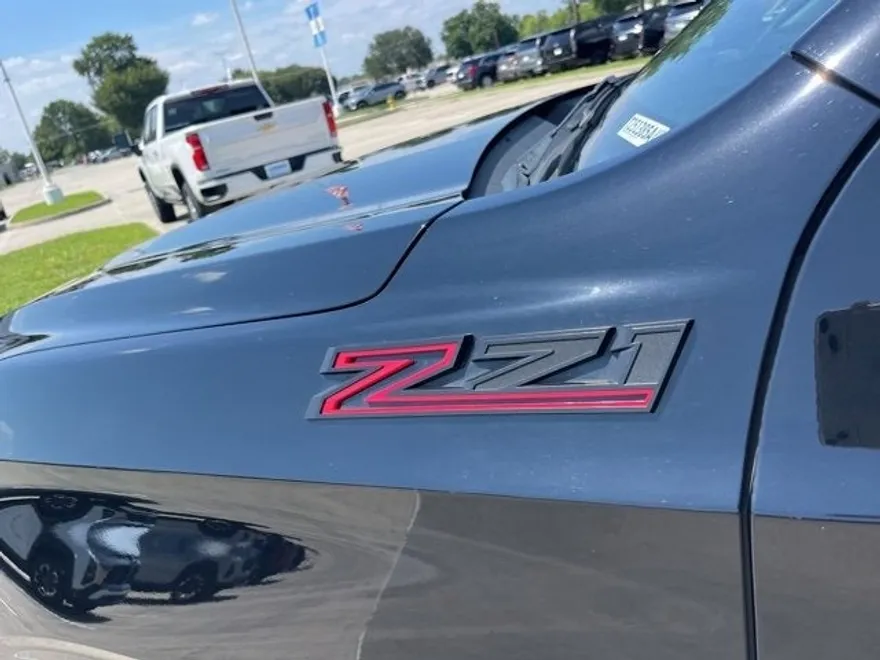 2021 Chevrolet Tahoe Z71 photo 1