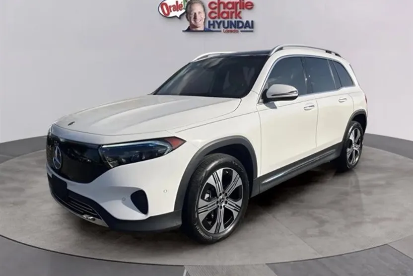 2024 Mercedes Benz EQB photo 1