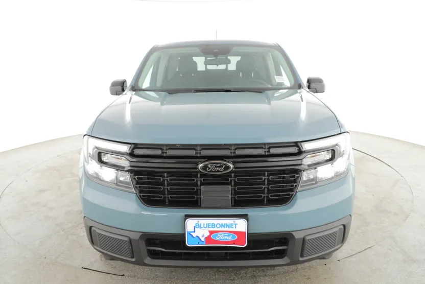 2023 Ford Maverick Lariat photo 1