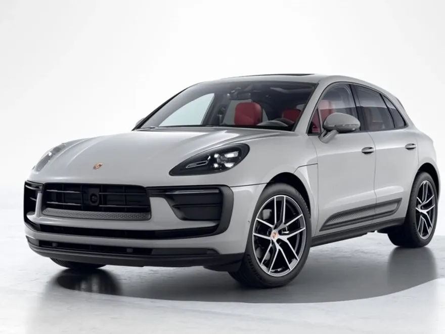 2026 Porsche Macan T photo 1