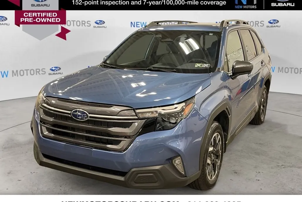 2025 Subaru Forester Premium Base photo 1