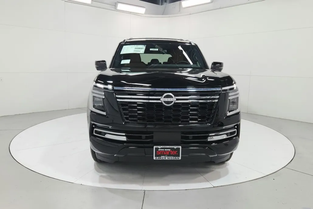 2025 Nissan Armada SL photo 2