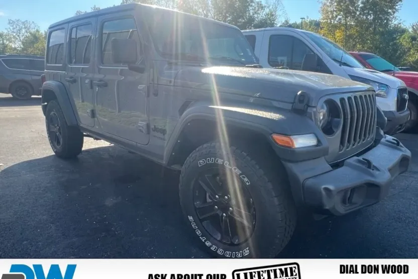 2021 Jeep Wrangler Unlimited Sport Altitude photo 1