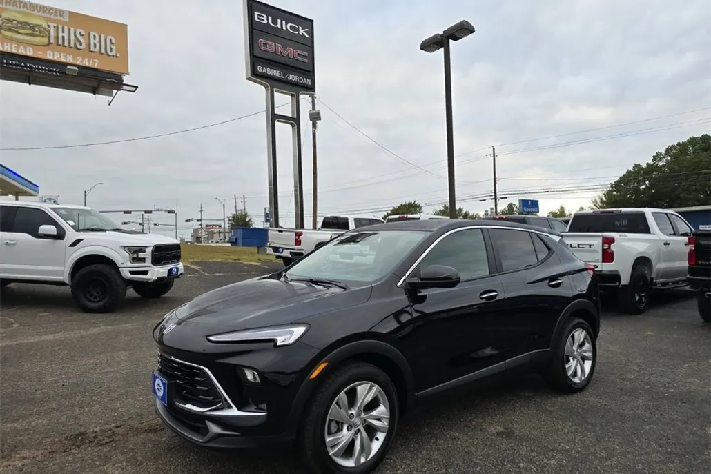 2025 Buick Encore GX Preferred photo 1