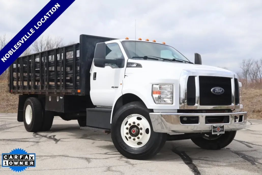 2018 Ford F-750 SuperCab photo 1