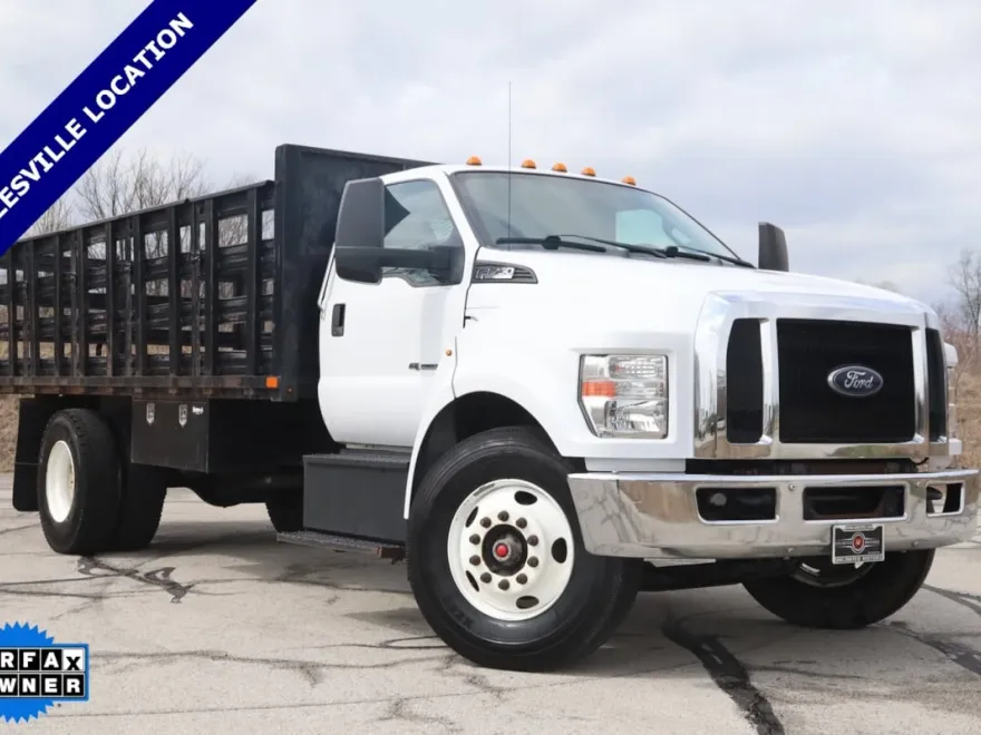 2018 Ford F-750 SuperCab photo 1