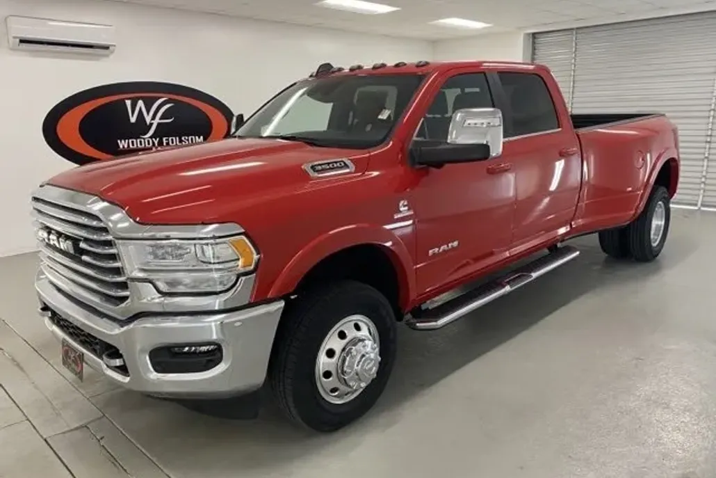 2024 Ram 3500 Longhorn photo 1