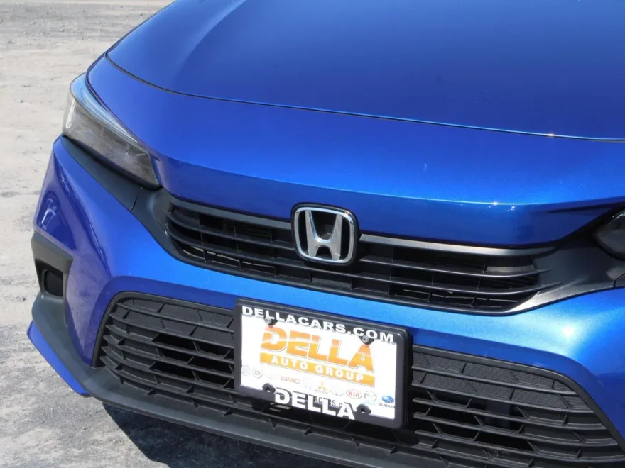 2022 Honda Civic Sport photo 1