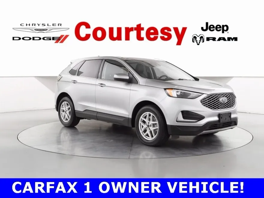 2024 Ford Edge SEL photo 1