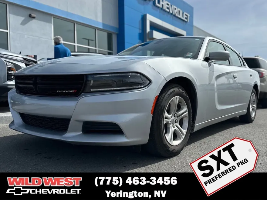 2022 Dodge Charger SXT photo 1