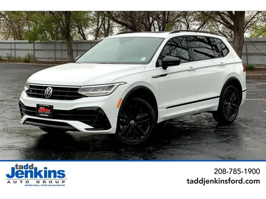 2022 Volkswagen Tiguan SE R-Line Black photo 1