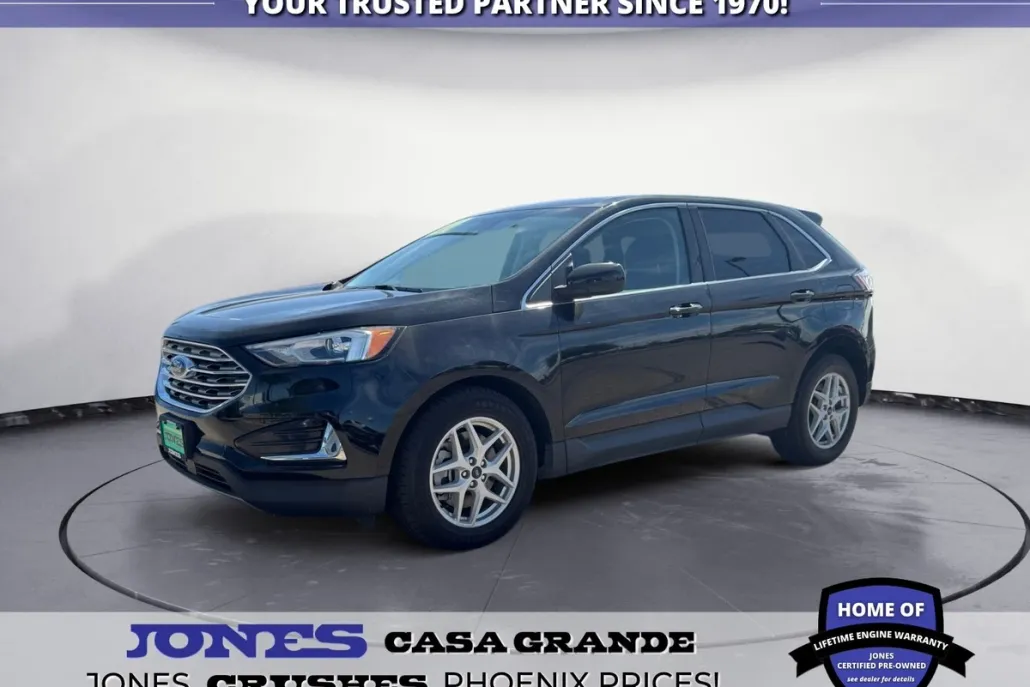 2022 Ford Edge SEL photo 1