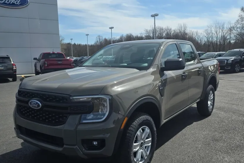 2025 Ford Ranger XL photo 1