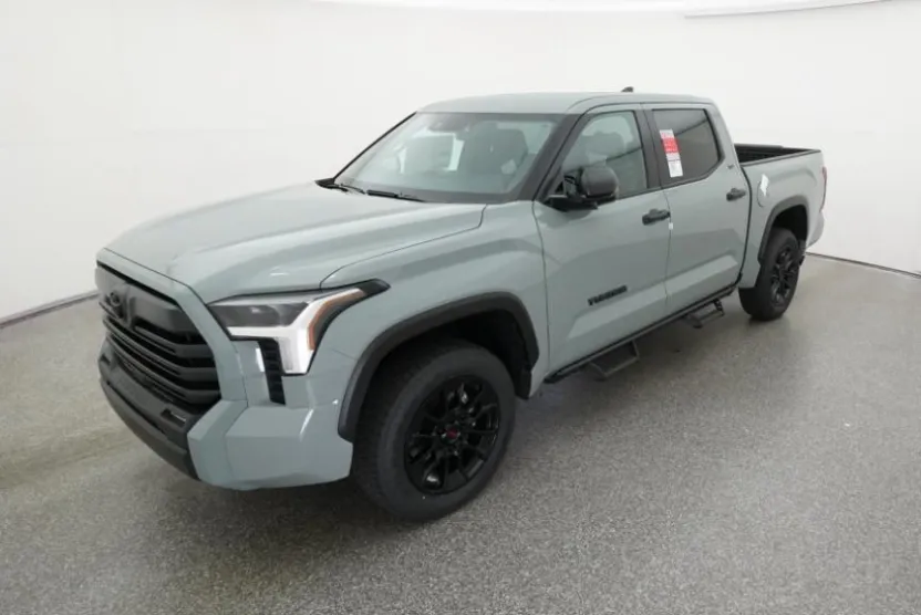 2026 Toyota Tundra SR5 CrewMax photo 1