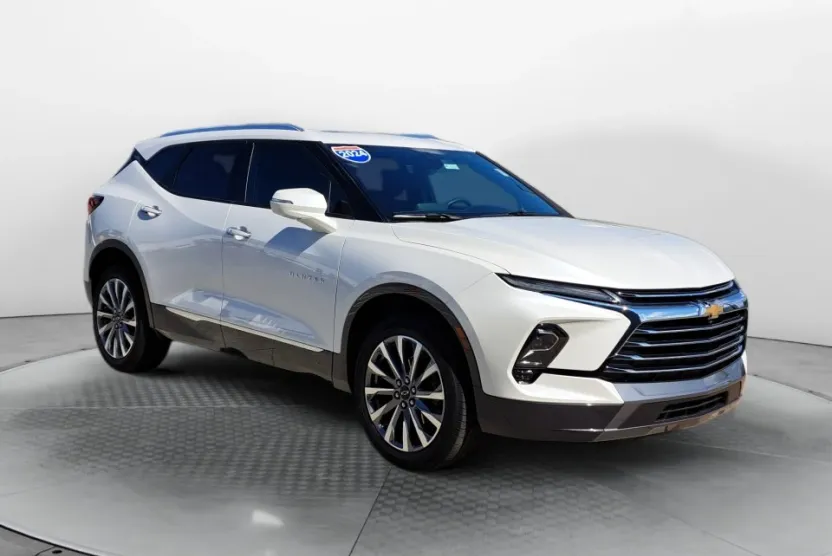 2024 Chevrolet Blazer Premier photo 1