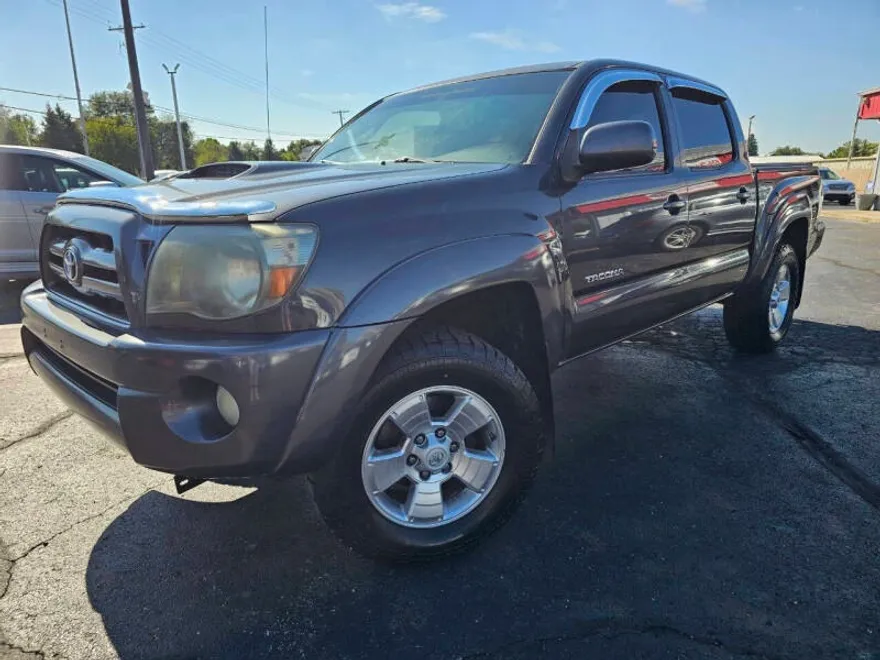 2009 Toyota Tacoma V6 photo 1