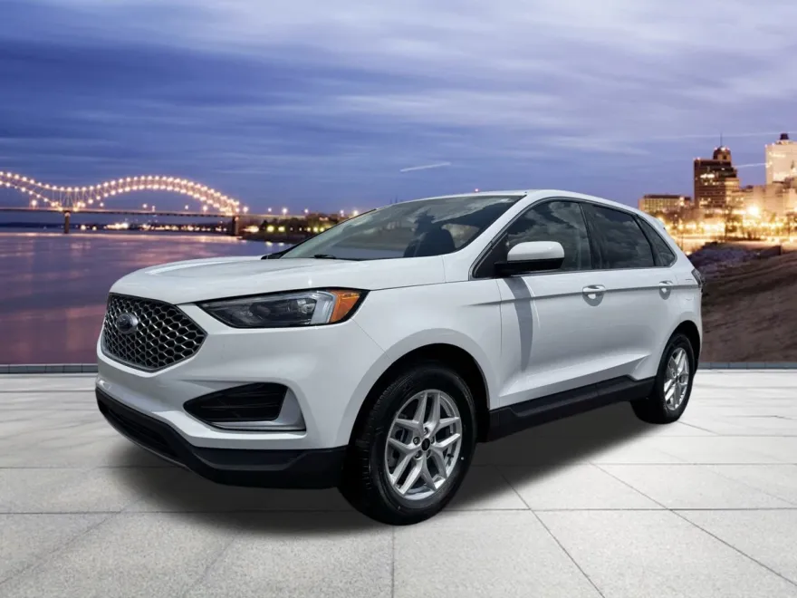 2023 Ford Edge SEL photo 1