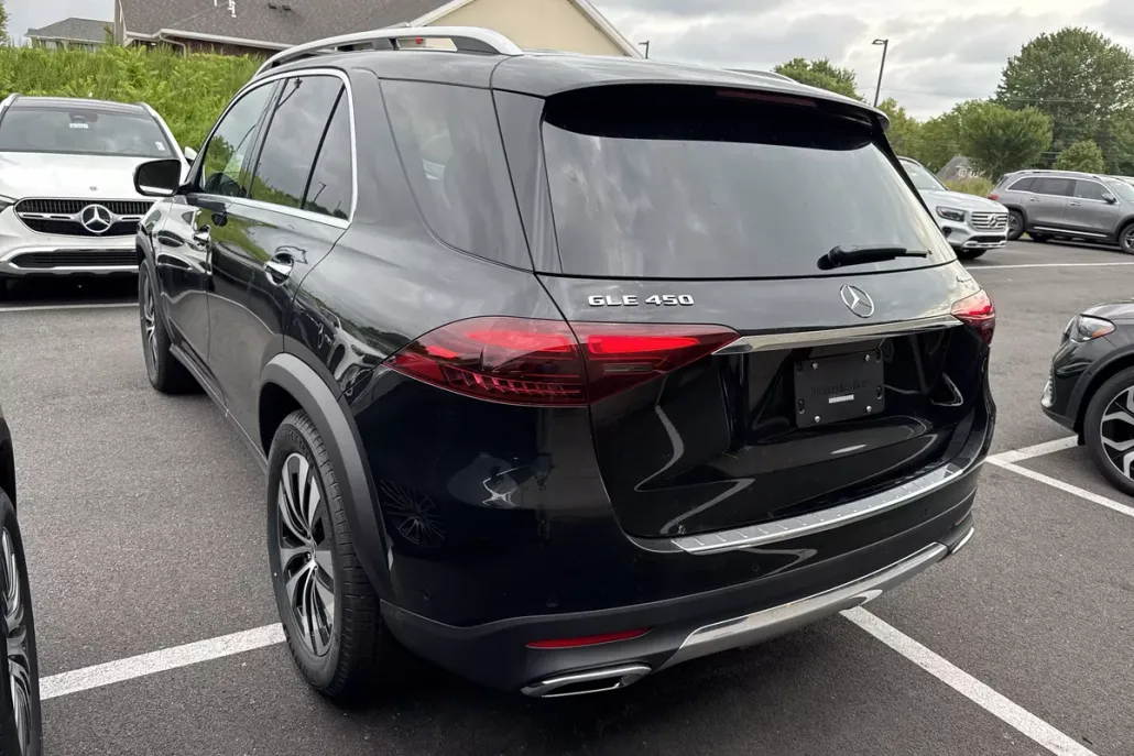 2025 Mercedes Benz GLE 450 4MATIC photo 1
