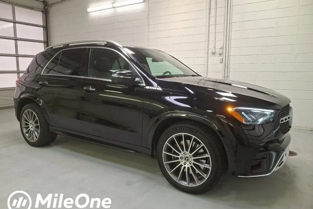 2025 Mercedes Benz GLE 450e 4MATIC photo 1