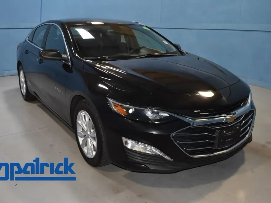 2022 Chevrolet Malibu 1LT photo 1